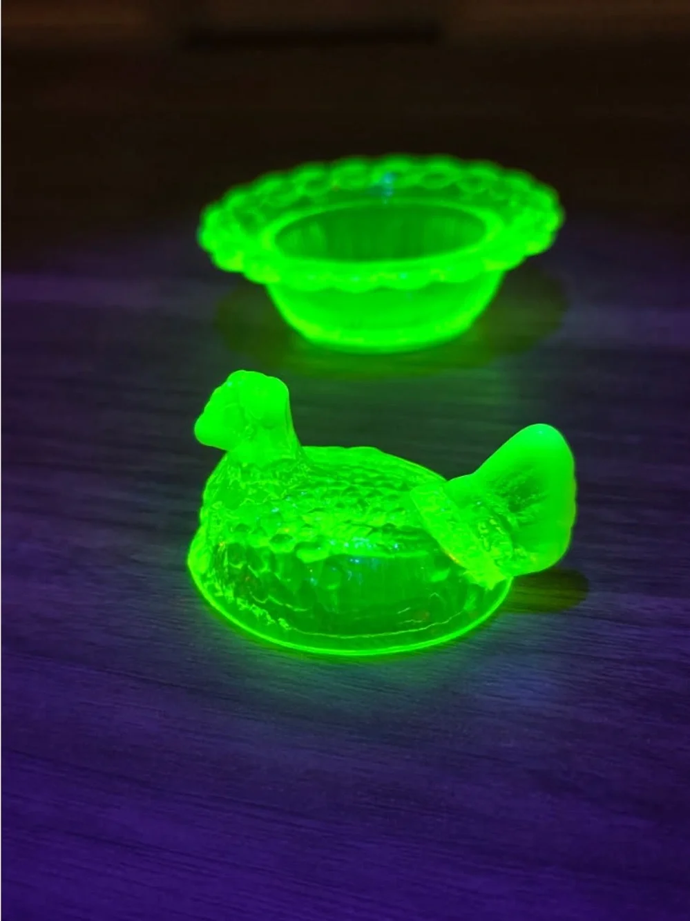 Mosser Mini Hen on Nest Uranium Vaseline Opalescent Glass M Marked